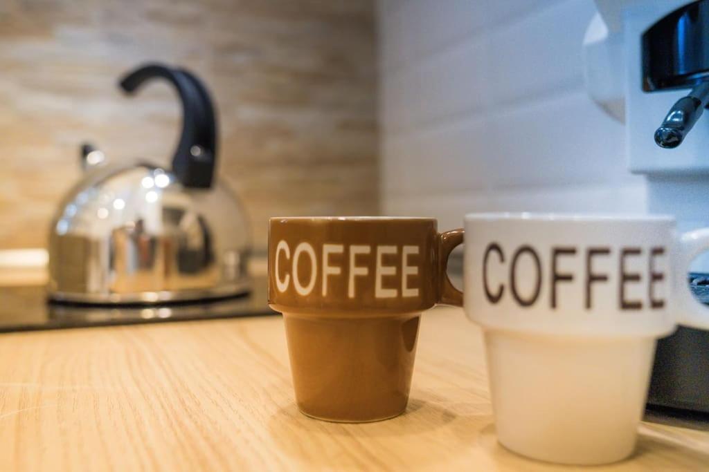 Апартаменты Il Tempo Di Un Caffe Неаполь Экстерьер фото